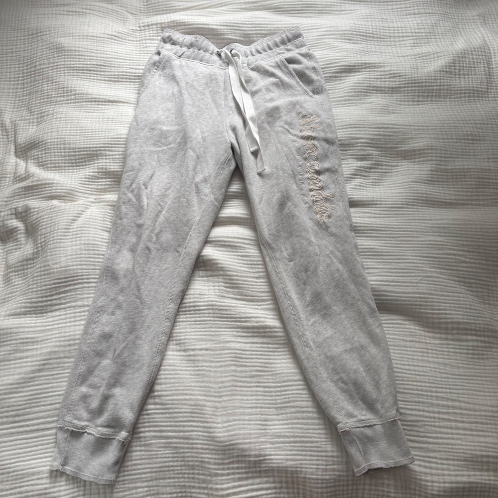 Abercrombie & Fitch Fleece Joggers Gray Embroidered Logo Small